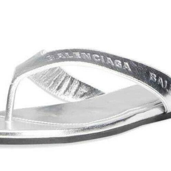 Balenciaga Metallic Thong Flat Sandals Silver Size 38.5 8.5 US - Picture 4 of 9
